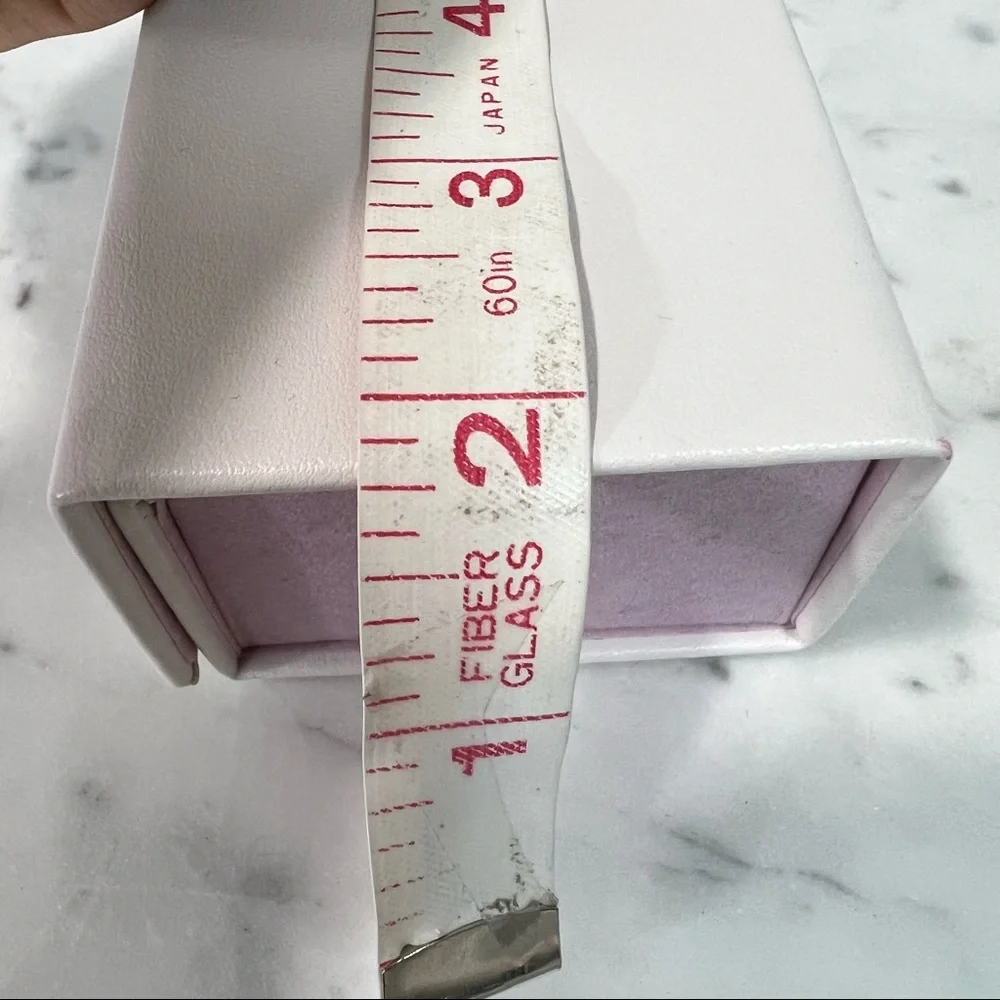 JILL STUART Eye Glass Hard Case White 6x2.5x2